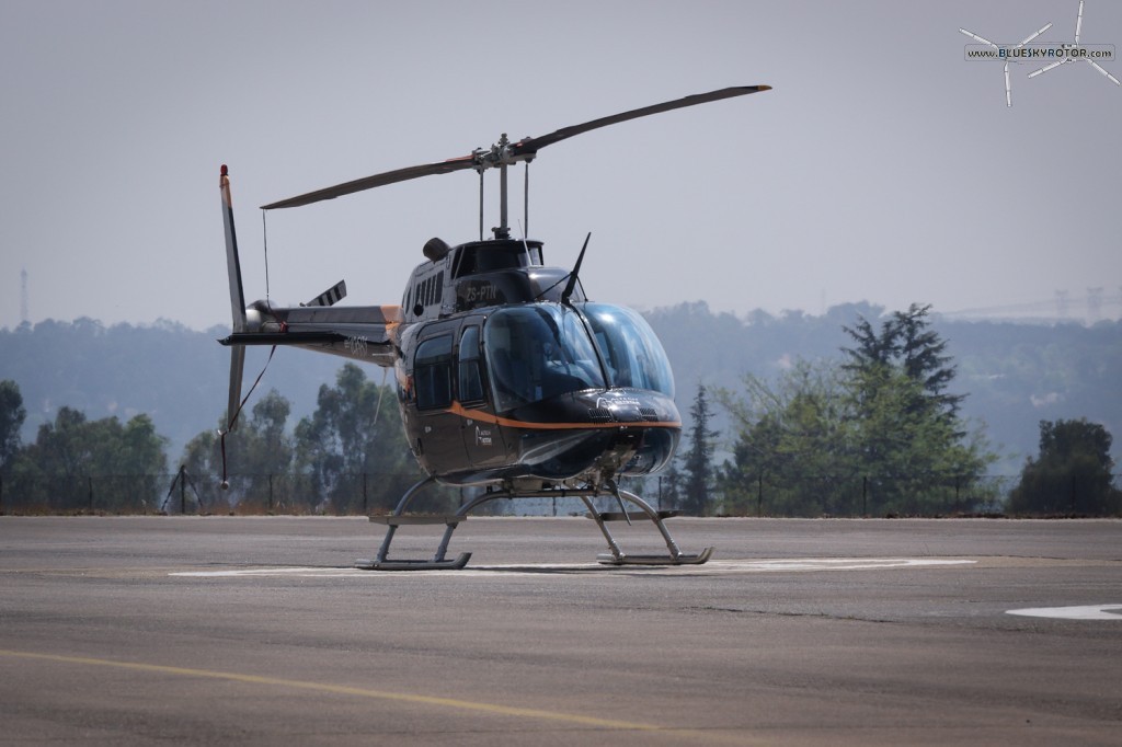 ZS-PTN, Bell 206 B3