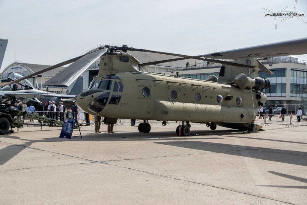 CH-47 F Chinook