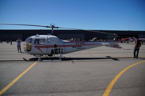 Bell Helicopter Ranger 47 J